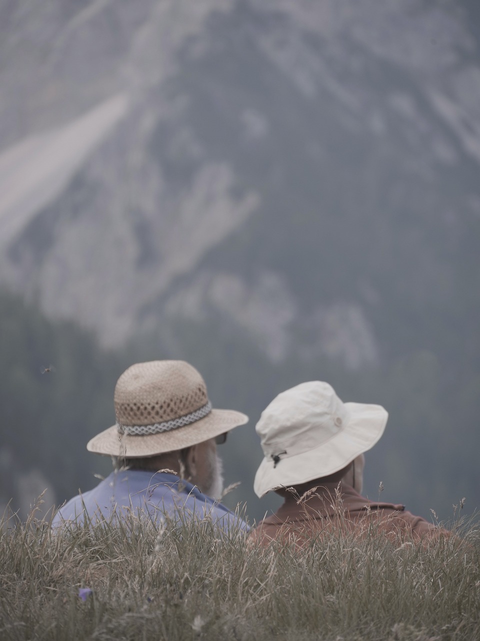 pair, old couple, austria-4830700.jpg